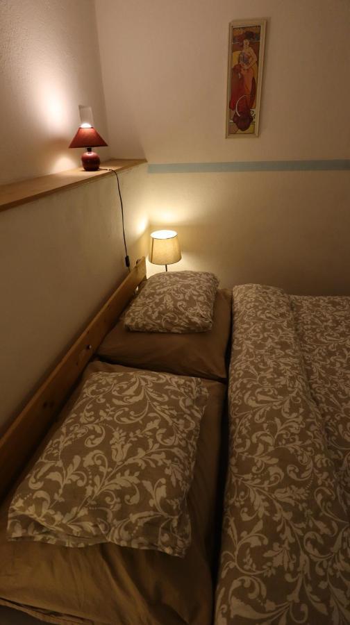 Habitación en casa particular Old Town & Parking Assistance